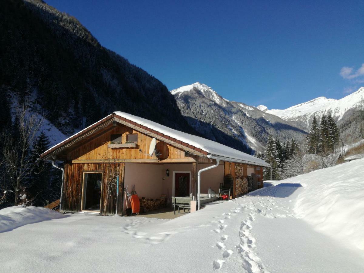 Ferienhaus Am Wallnerhof Flattach Esterno foto