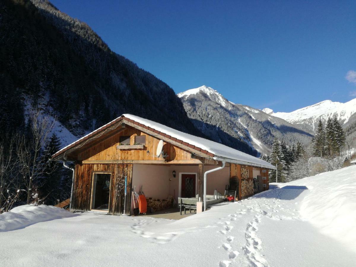 Ferienhaus Am Wallnerhof Flattach Esterno foto