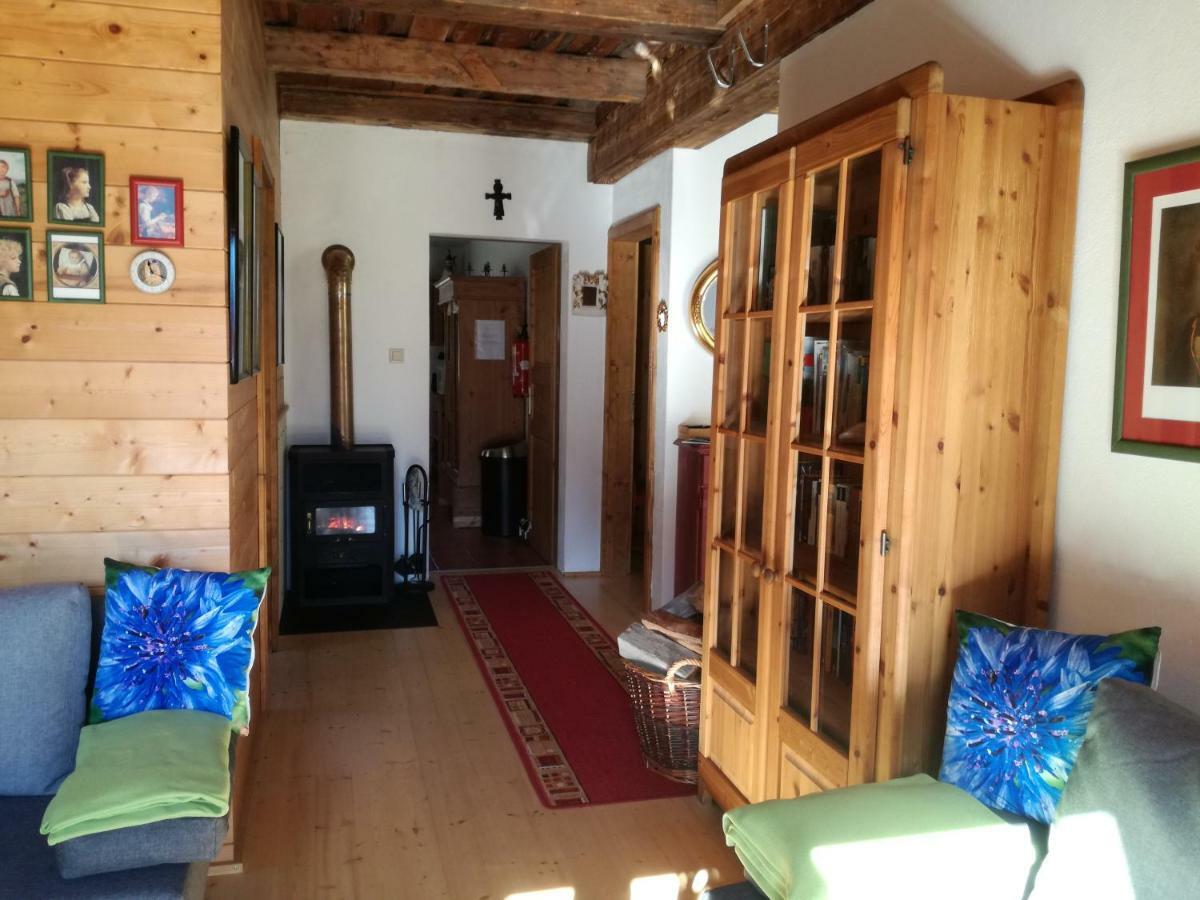 Ferienhaus Am Wallnerhof Flattach Esterno foto